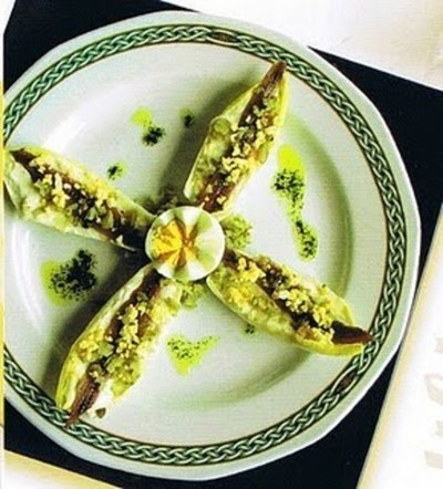 ENDIVIAS CON ANCHOAS